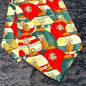 Tommy Bahama Red Green Christmas Tree Ornaments Pineapples Palm Trees Silk Tie